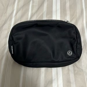 Lululemon Belt Bag extended Strap